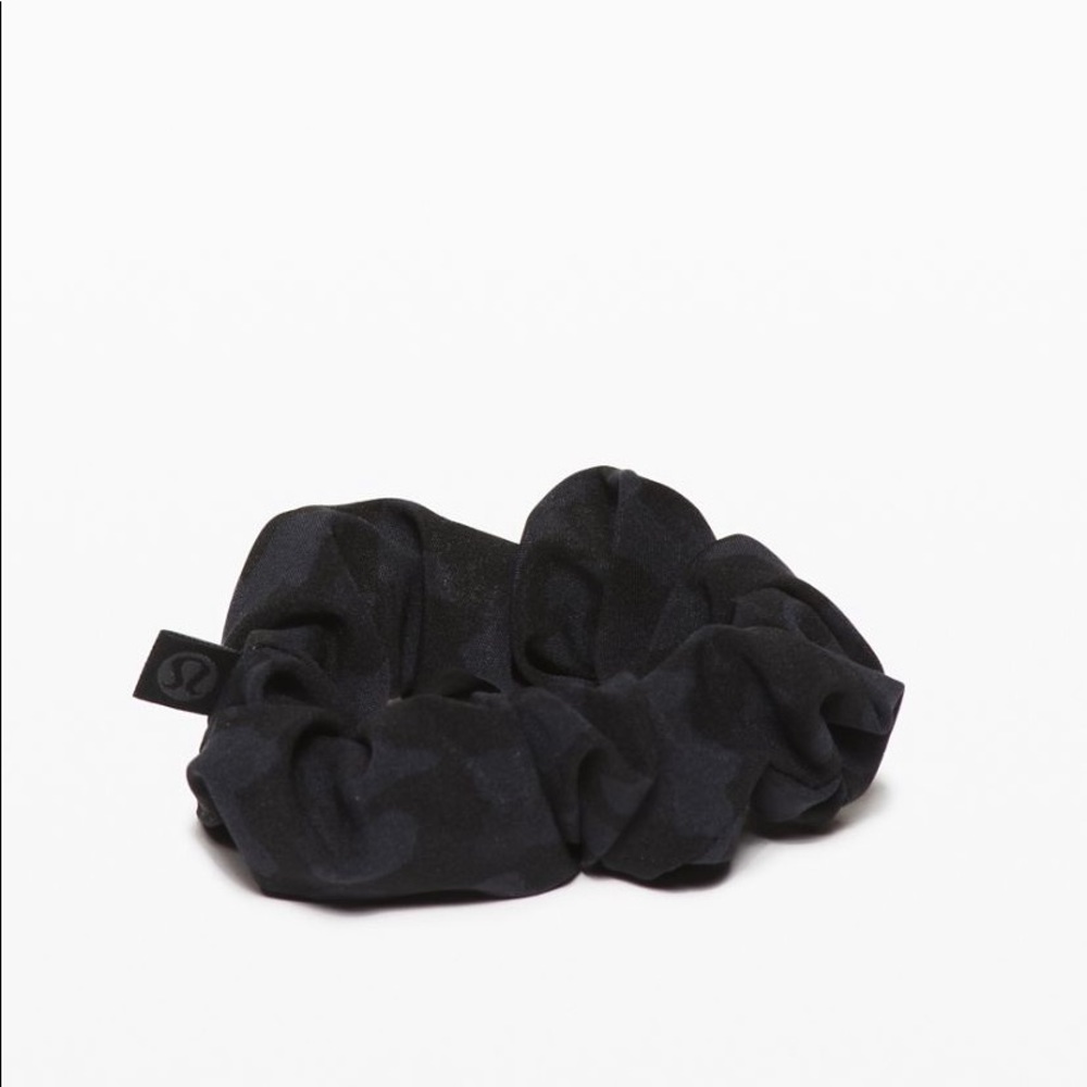 Lululemon Scrunchie